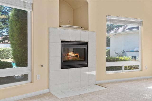 11101 Torbay Drive, Bakersfield, CA 93311