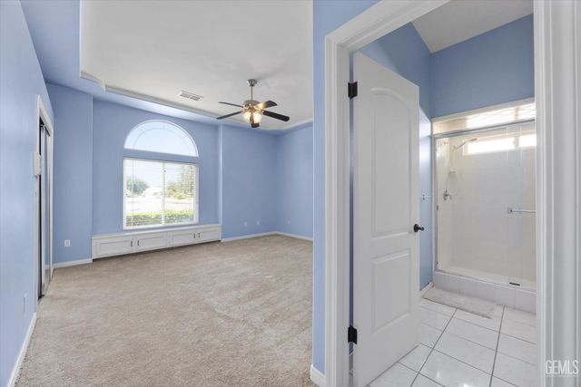 11101 Torbay Drive, Bakersfield, CA 93311