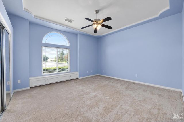 11101 Torbay Drive, Bakersfield, CA 93311