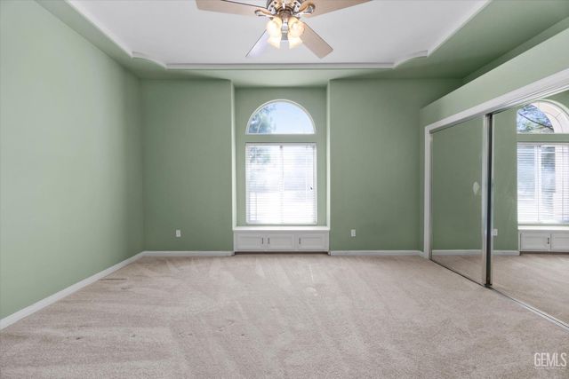 11101 Torbay Drive, Bakersfield, CA 93311