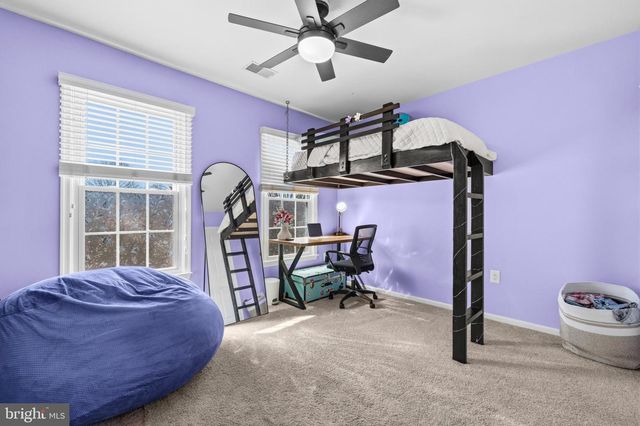 9595 LINDEN WOOD RD, Manassas, VA 20111