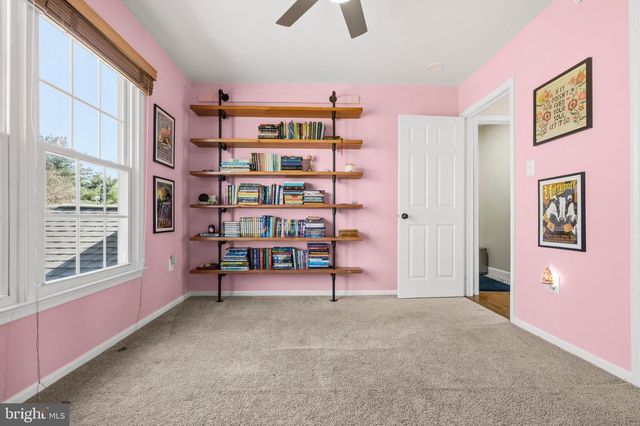 9595 LINDEN WOOD RD, Manassas, VA 20111