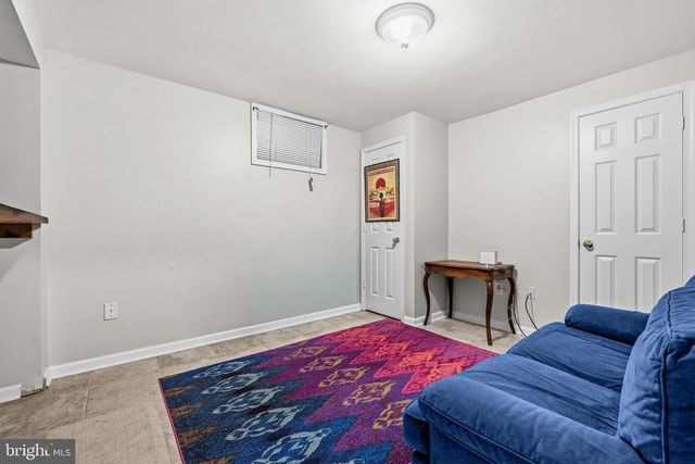 9595 LINDEN WOOD RD, Manassas, VA 20111