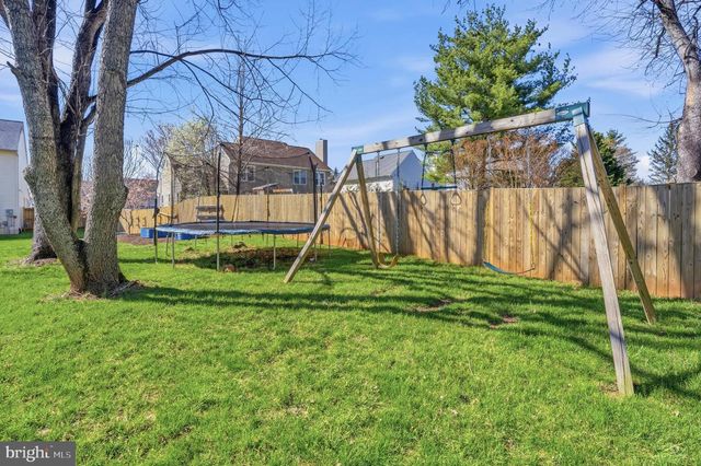 9595 LINDEN WOOD RD, Manassas, VA 20111