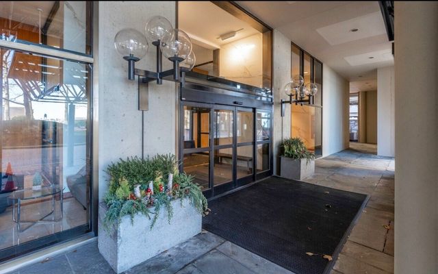 65 E India Row 29H, Boston, MA 02110