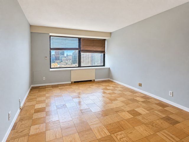 65 E India Row 29H, Boston, MA 02110