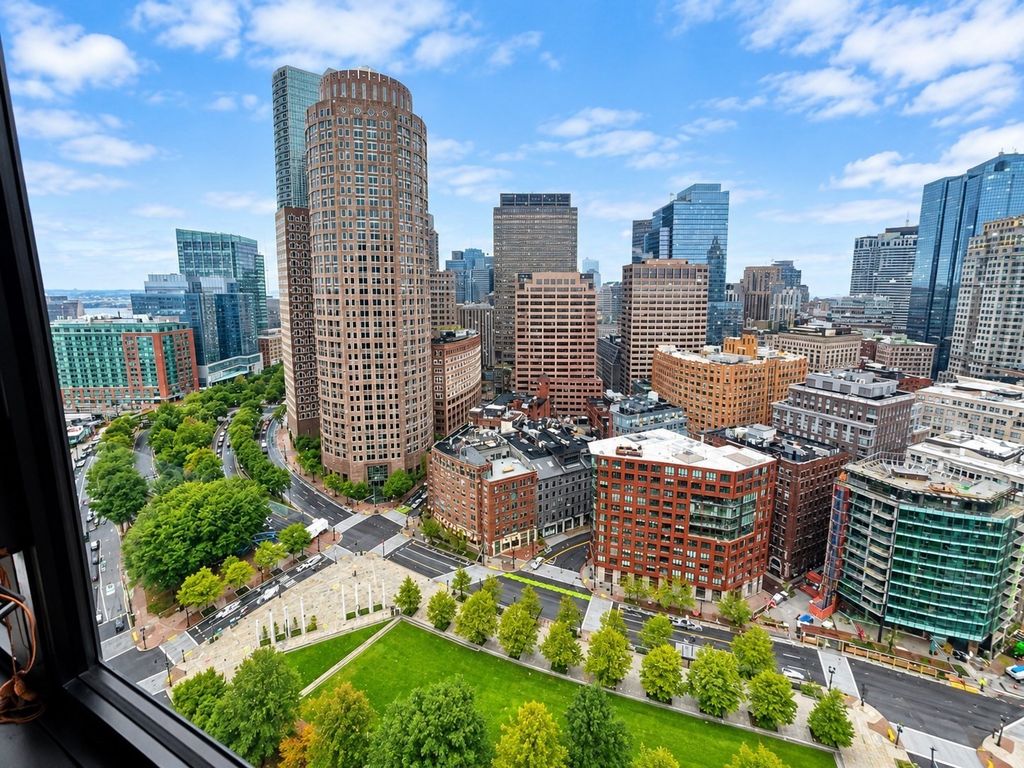 65 E India Row 29H, Boston, MA 02110