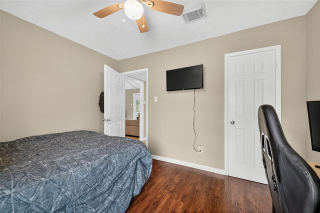 12303 Astoria Boulevard, Houston, TX 77089