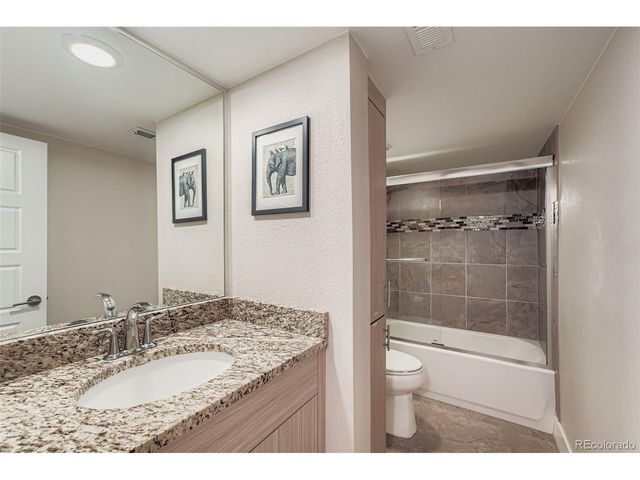 3088 W 27th Ave, Denver, CO 80211