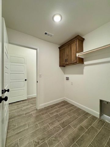 1331 Ari Avenue, Centerton, AR 72719