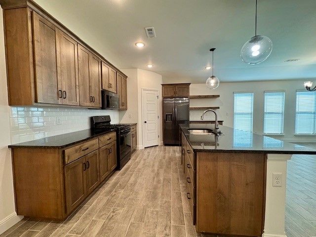 1331 Ari Avenue, Centerton, AR 72719