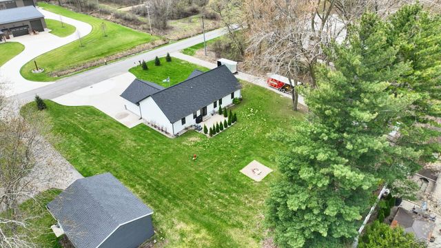 1266 Freeland Road, Bay City, MI 48706