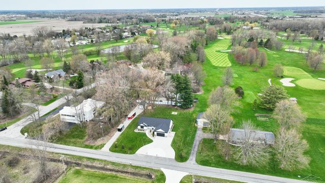 1266 Freeland Road, Bay City, MI 48706