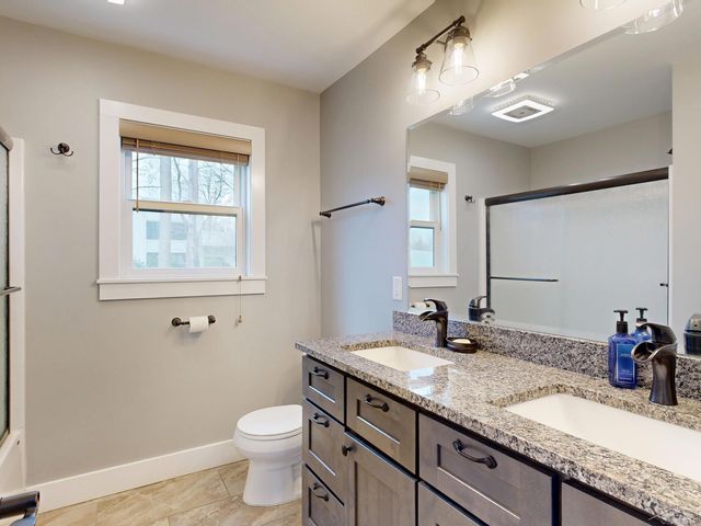 1266 Freeland Road, Bay City, MI 48706