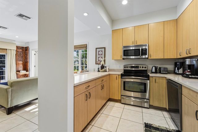 127 Ocean View Road, Palm Beach, FL 33480