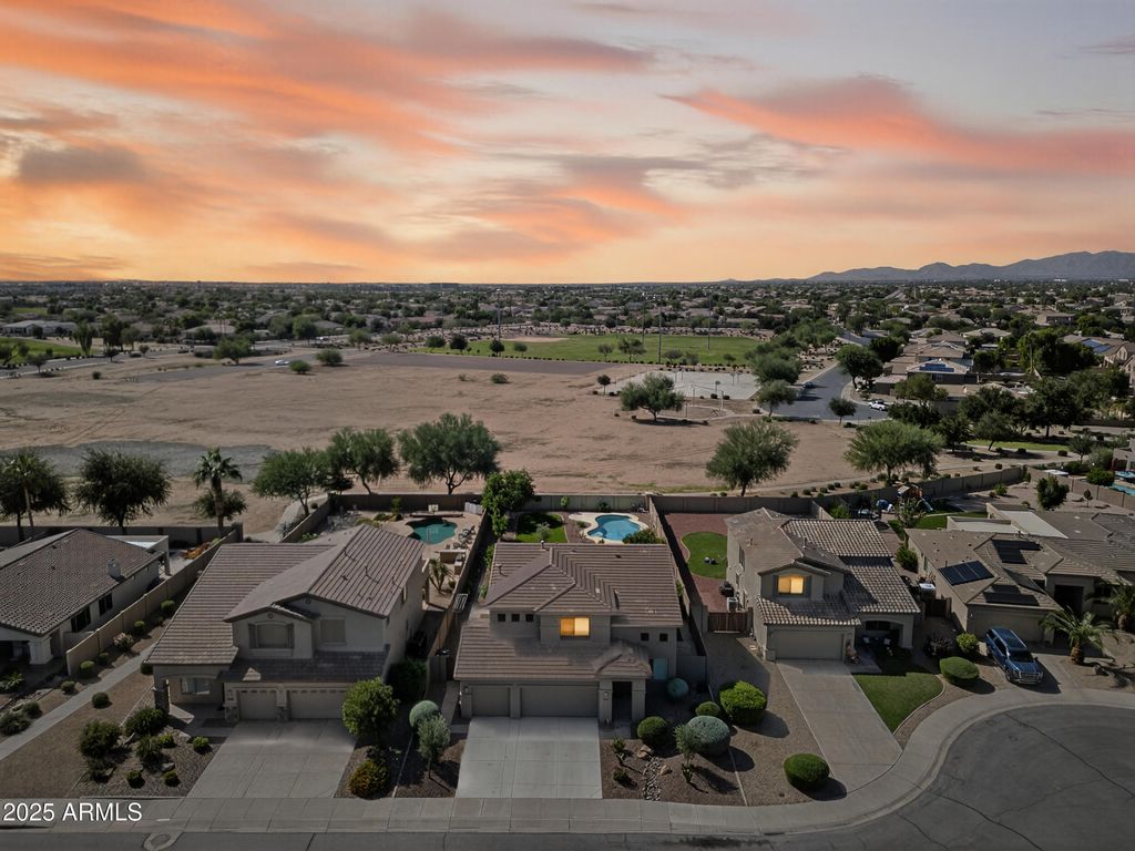 2908 N 141ST Avenue, Goodyear, AZ 85395 — photo 2