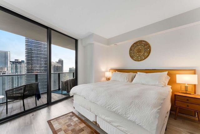 801 S Miami Ave 3804, Miami, FL 33130