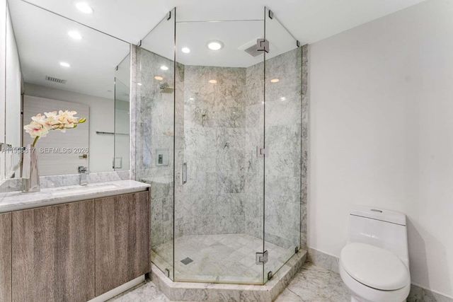 801 S Miami Ave 3804, Miami, FL 33130