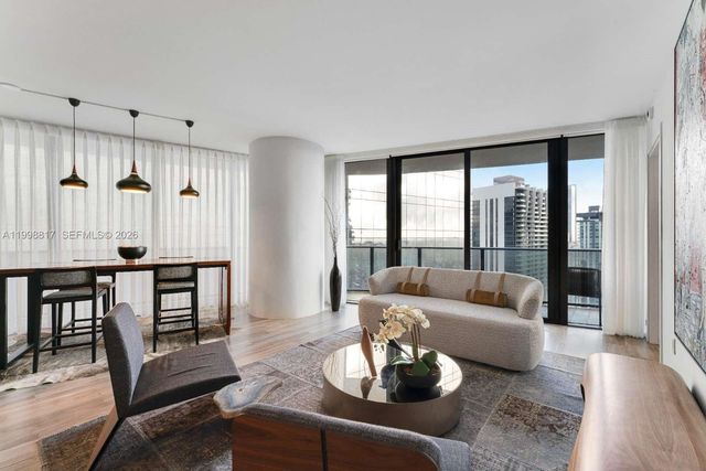 801 S Miami Ave 3804, Miami, FL 33130