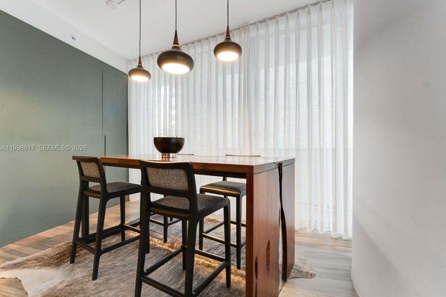 801 S Miami Ave 3804, Miami, FL 33130