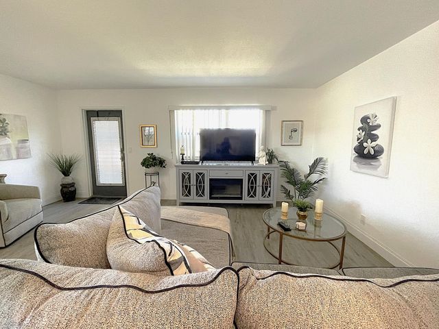 759 Flanders P, Delray Beach, FL 33484