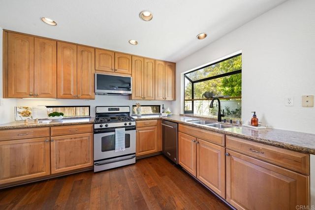 1215 Calle Ultimo, Oceanside, CA 92056