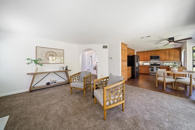 1215 Calle Ultimo, Oceanside, CA 92056