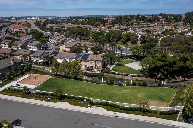 1215 Calle Ultimo, Oceanside, CA 92056