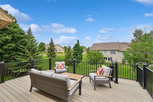 15109 Wilden Drive, Urbandale, IA 50323