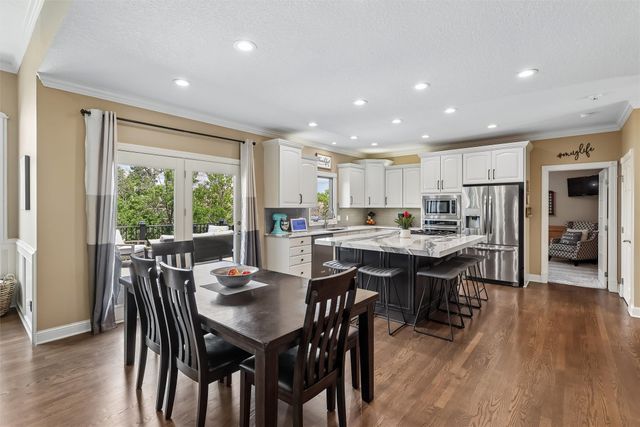 15109 Wilden Drive, Urbandale, IA 50323