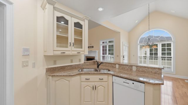 825 Dennis Avenue, Jasper, TN 37347