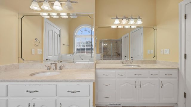 825 Dennis Avenue, Jasper, TN 37347