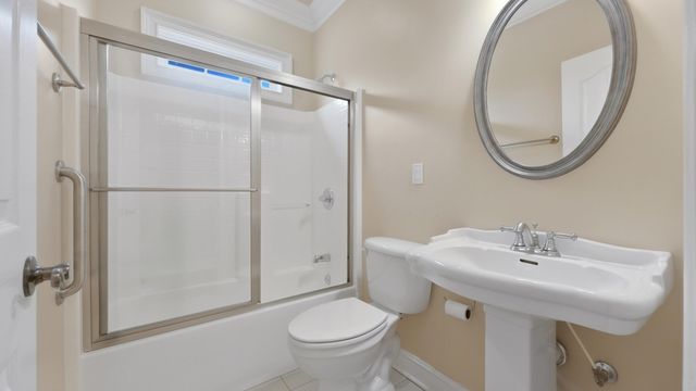 825 Dennis Avenue, Jasper, TN 37347