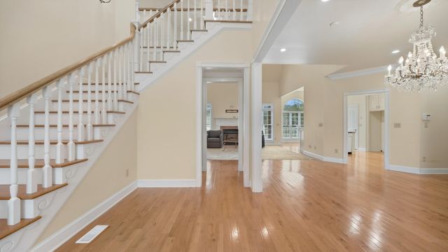 825 Dennis Avenue, Jasper, TN 37347