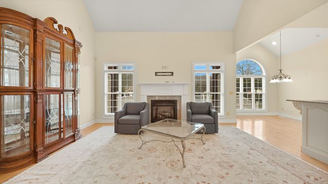 825 Dennis Avenue, Jasper, TN 37347