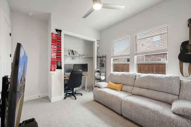 705 Allison Drive, Van Alstyne, TX 75495