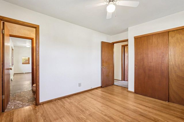 W207N6838 Flora DRIVE, Menomonee Falls, WI 53051