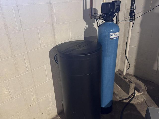 W207N6838 Flora DRIVE, Menomonee Falls, WI 53051