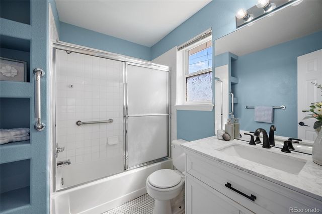 1885 S Quebec Way G110, Denver, CO 80231
