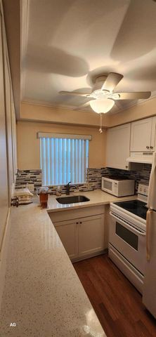 15 SE 13th Street D3, Boca Raton, FL 33432