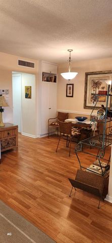 15 SE 13th Street D3, Boca Raton, FL 33432