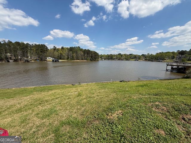 115 Harbour Point NW, Milledgeville, GA 31061