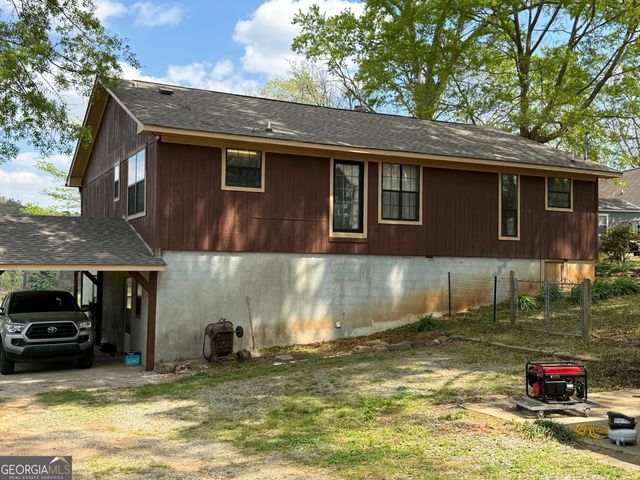 115 Harbour Point NW, Milledgeville, GA 31061