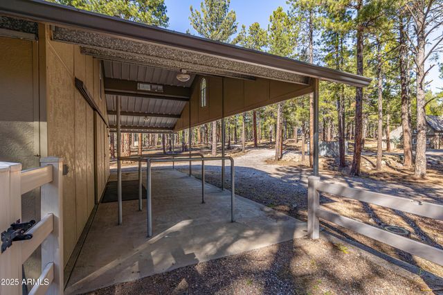 2750 W FOREST HILLS Drive, Flagstaff, AZ 86001