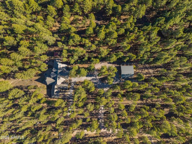 2750 W FOREST HILLS Drive, Flagstaff, AZ 86001