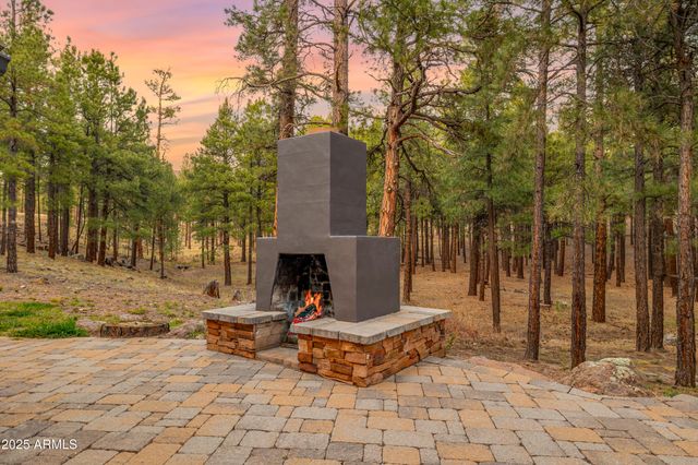 2750 W FOREST HILLS Drive, Flagstaff, AZ 86001