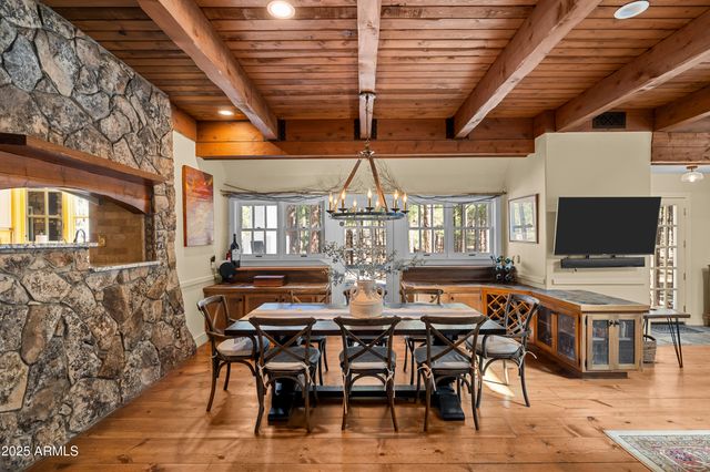 2750 W FOREST HILLS Drive, Flagstaff, AZ 86001