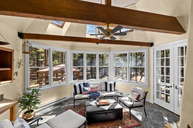 2750 W FOREST HILLS Drive, Flagstaff, AZ 86001