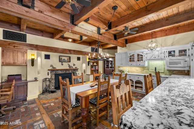 2750 W FOREST HILLS Drive, Flagstaff, AZ 86001