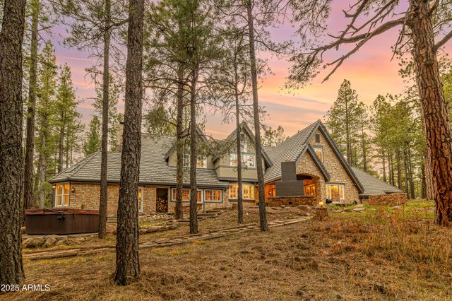 2750 W FOREST HILLS Drive, Flagstaff, AZ 86001